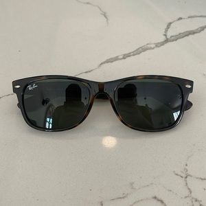 RayBan New Wayfarer Sunglasses